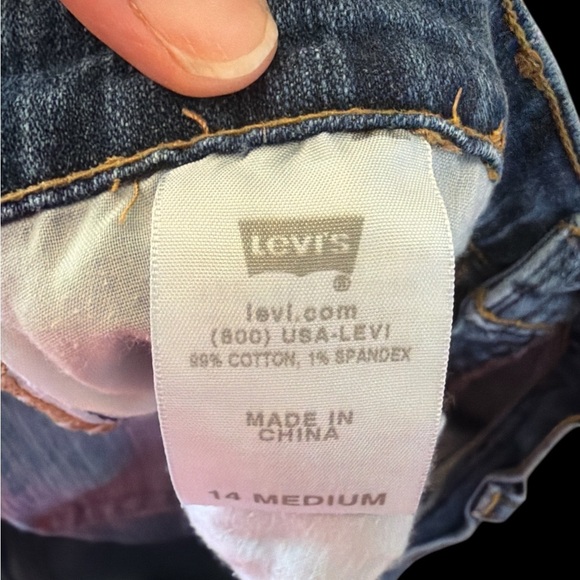 Levi's Women's Wide Leg Jeans in Classic Blue - Picture 4 of 5